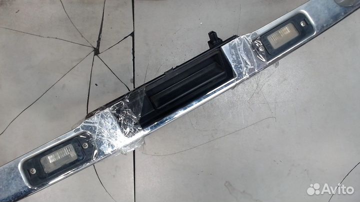 Подсветка номера Mercedes ML W164, 2006