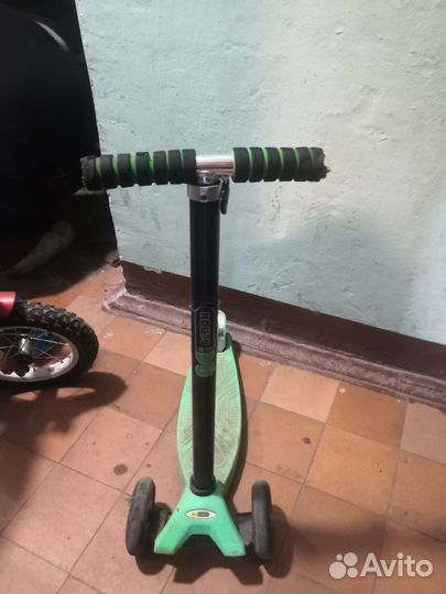 Самокат детский трехколесный
