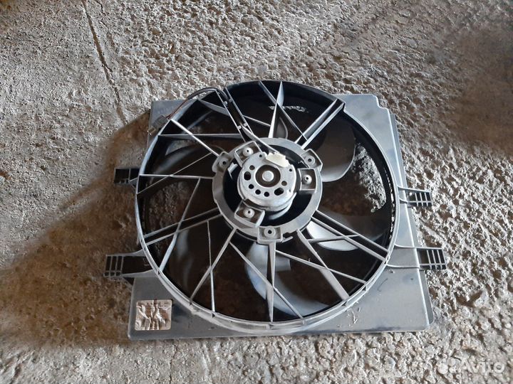 Вентилятор радиатора Мерседес W168 1685000093