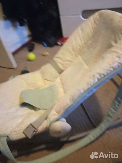 Шезлонг детский