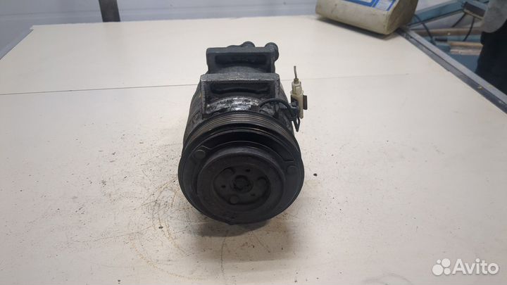 Компрессор кондиционера Volvo XC90, 2005