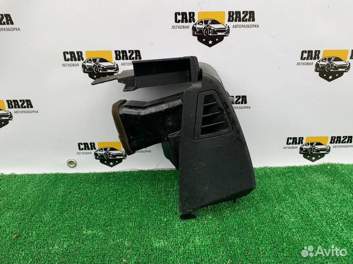 Дефлектор обдува салона Mercedes-BenzA9068300654