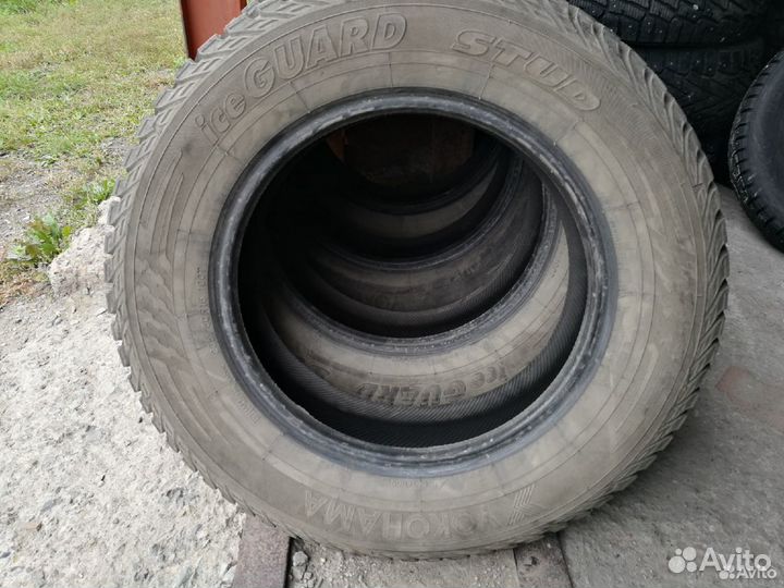 Yokohama Ice Guard IG35 235/60 R16