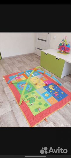 Развивающий коврик