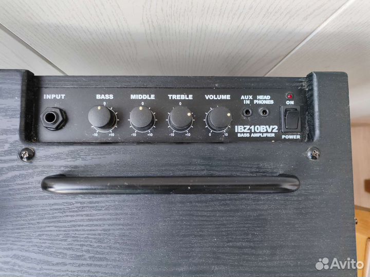 Бас гитара 5 струн Russtone +Бас комбо Ibanez +к-т