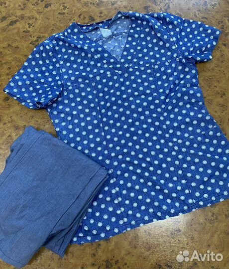 Медицинский костюм