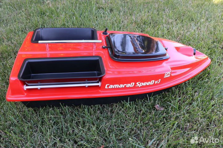 Прикормочный кораблик с автовозвратом и эхолотом