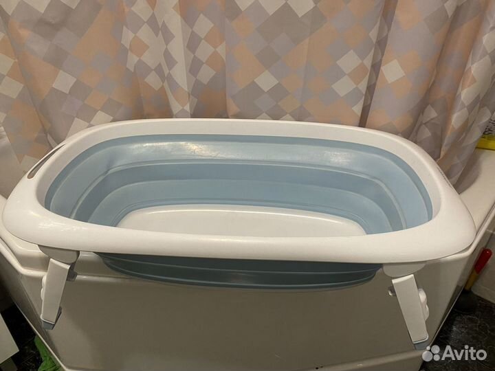 Детская ванночка для купания складная