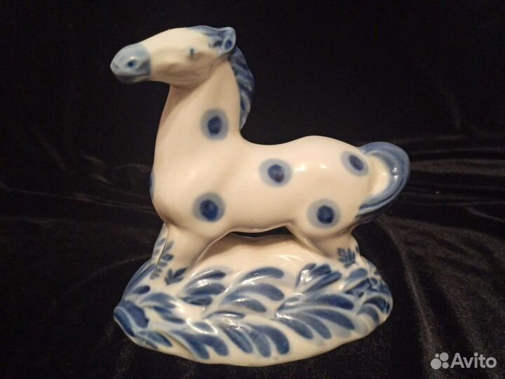 Фарфоровые статуэтки СССР Пролетарий збв