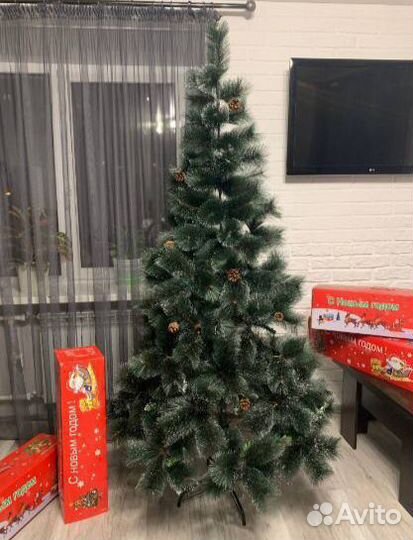 Елка искуственная