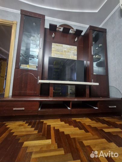 Горка,стенка в зал,гостиную