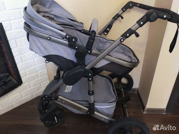Коляска Luxmom 3 в 1