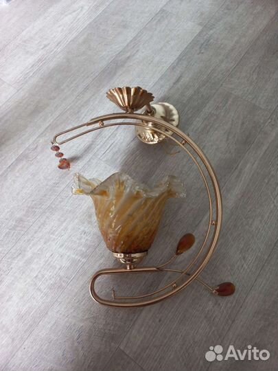 Светильник