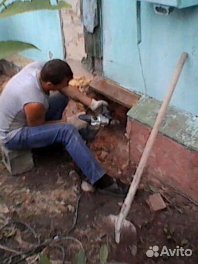 Разнорабочий с ежедневной оплатой строительство