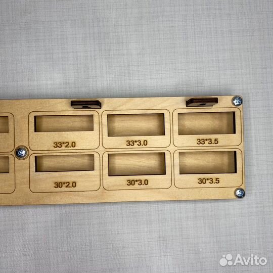 Подставка для плашек М30-33 мм