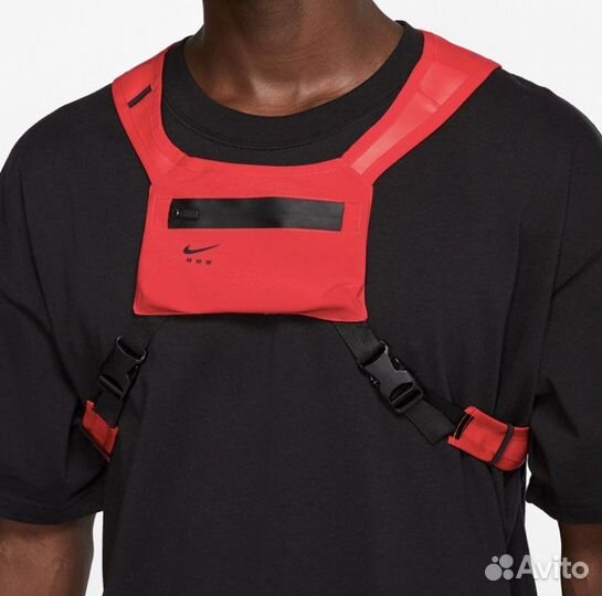Сумка Nike NikeLab MMW Chest Rig Red