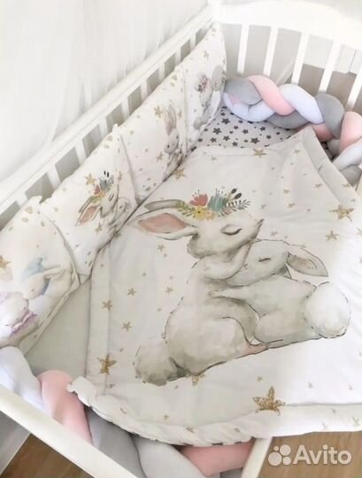 Комплект в детскую кроватку