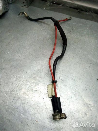 Клемма аккумулятора плюс Skoda Yeti универсал 1.2