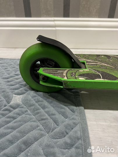 Трюковой самокат