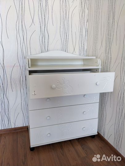 Пеленальный комод