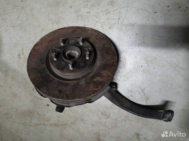 Кулак поворотный передний левый Mazda Mazda6 GG