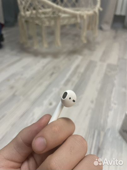 Airpods 2 поколения (оригинал)