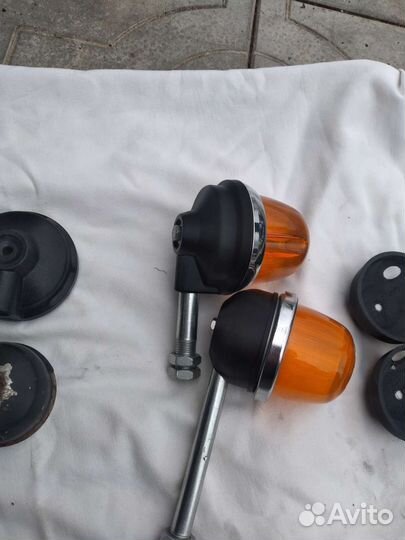 Крышки поворотников ява jawa 634 чезет 472