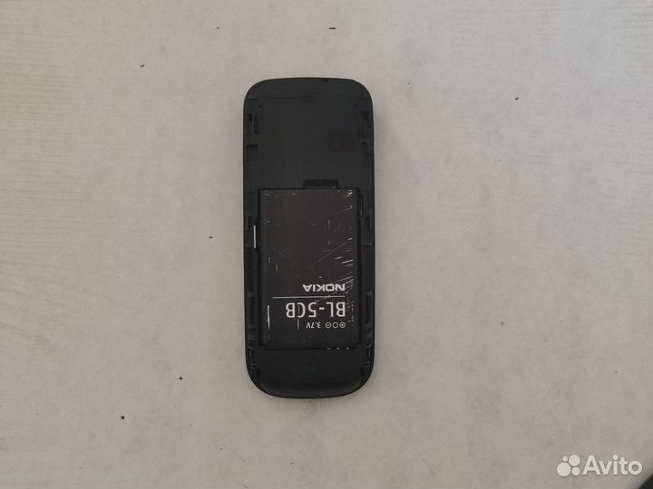 Телефон Nokia 101 RM 768