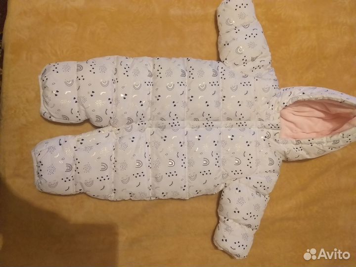 Зимний комбинезон для девочки