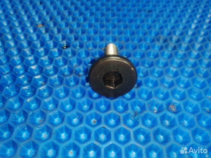 Болт шестерни грм Lexus Is250 GSE20 4grfse 2008