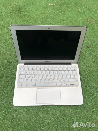 Apple MacBook Air 11