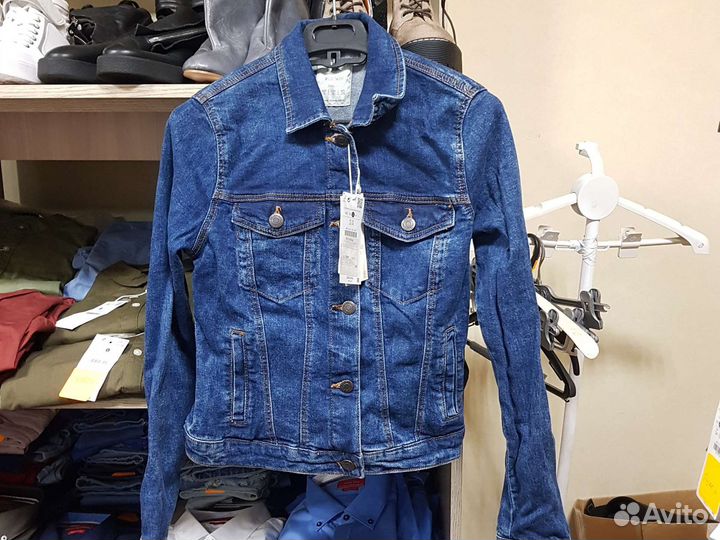 Bershka женские джинсовые куртки