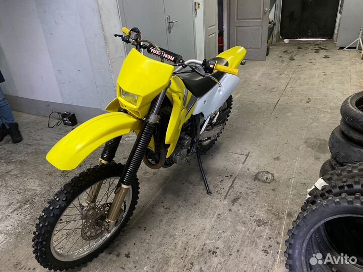 Suzuki drz 400 s