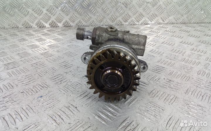 Насос гидроусилителя Volkswagen Touareg