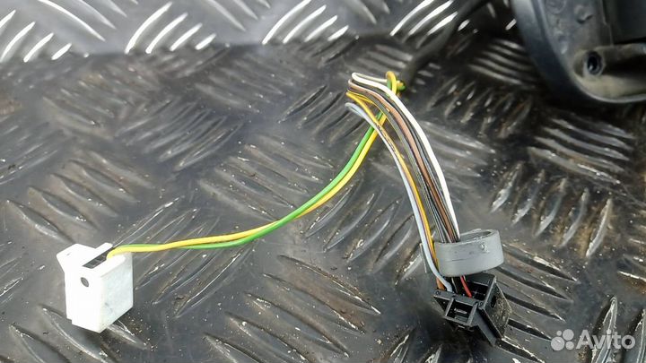 Зеркало наружное левое Mercedes-Benz C-Класс 9PIN