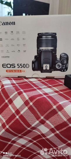 Зеркальный фотоаппарат Canon 550D Kit EFS 18-55mm