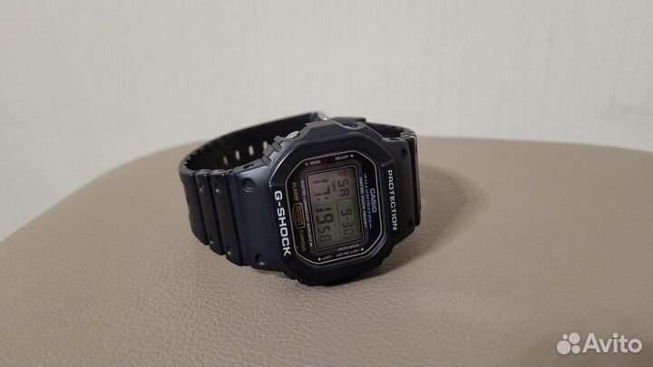 Наручные часы casio DW-5600E-1V, черный