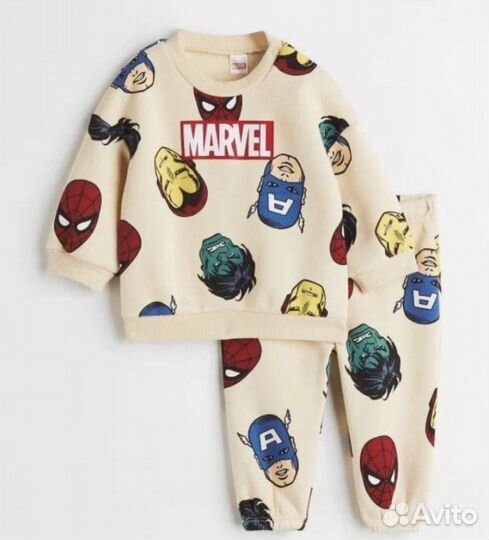 Спортивный костюм Marvel