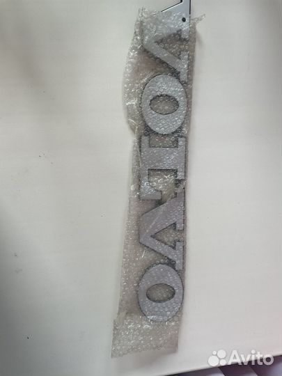 Надпись значок volvo