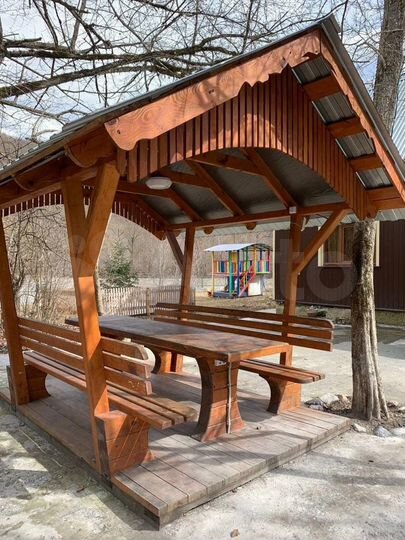 Дом 100 м² на участке 4 га