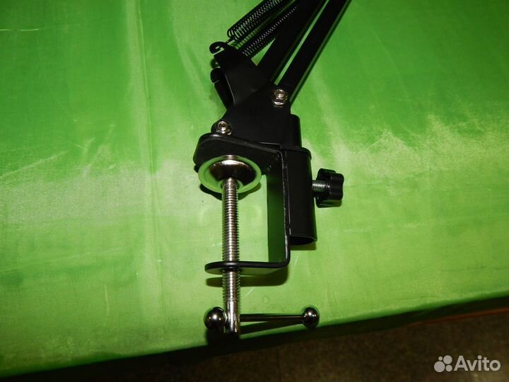 Стойка для микрофона настольная (пантограф)