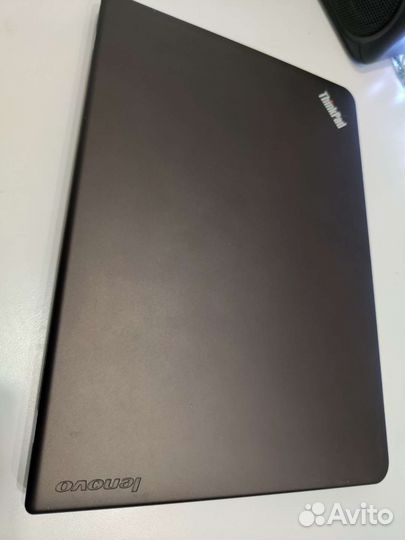Аналог макбука Thinkpad fullHD ips, i5, 8gb, ssd
