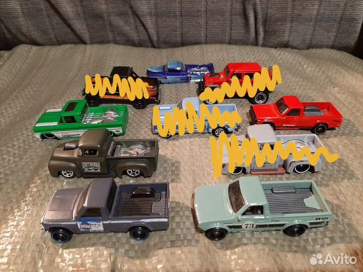 Hot wheels машинки разнообразные