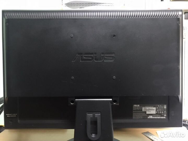 Монитор Asus