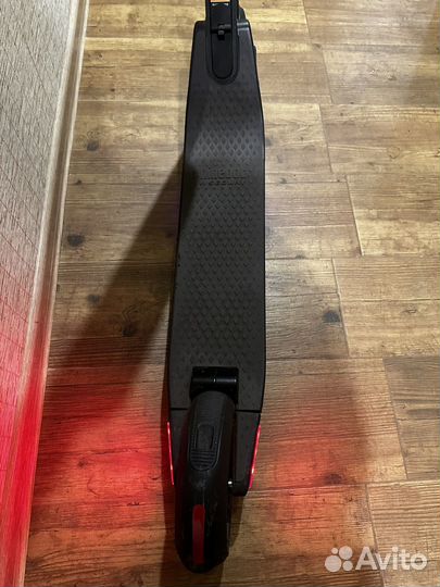 Электросамокат ninebot es4