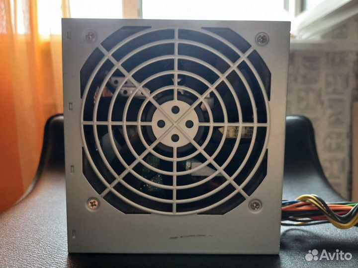 Блок питания