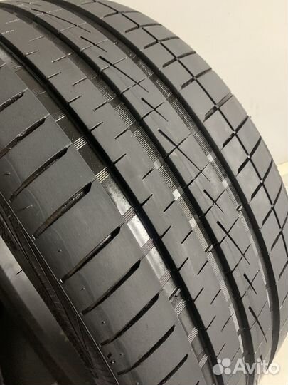 Vredestein Ultrac Vorti + 245/35 R20 95Y