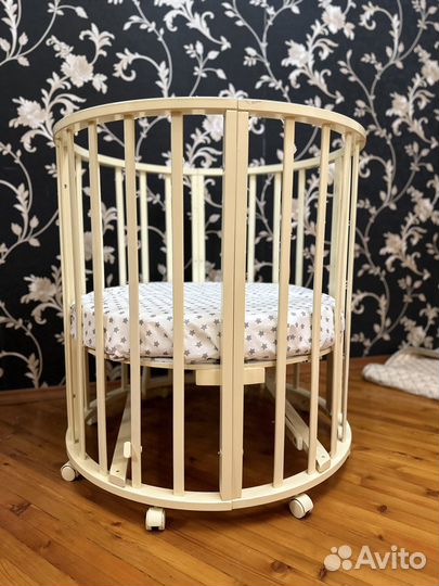Детская овальная кроватка