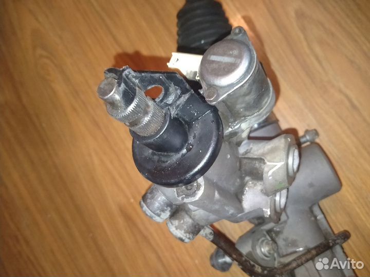 Рулевая рейка BMW E65 2002