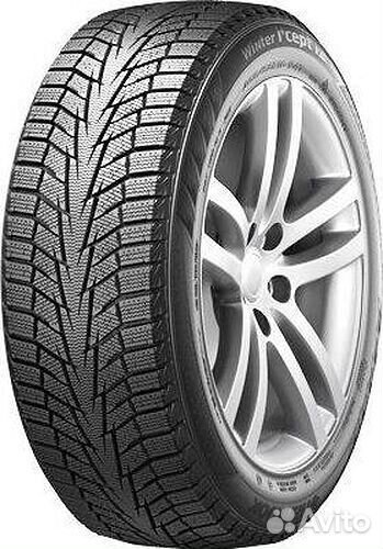 Hankook Winter I'Cept iZ 2 W616 205/50 R17 93T